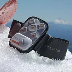 Belkin Tune Command Sport RF Remote for iPod nano 3rd Gen - FW